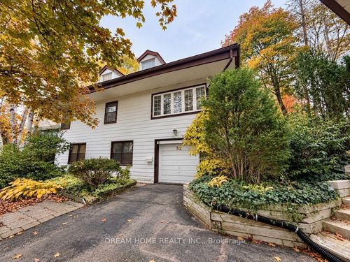 32 Davidson Dr, Woodbridge, ON, L4L1M1 | Card Image