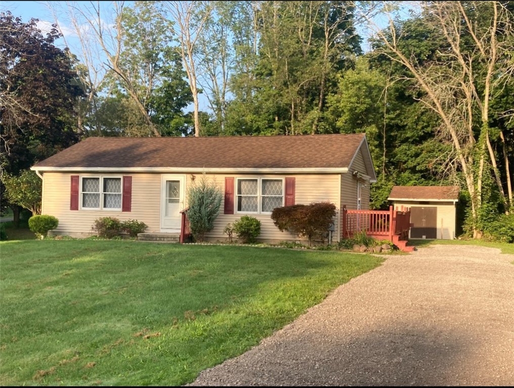Valley View Cir, Holley, NY 14470