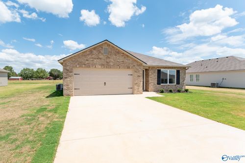 412 Lisa Ann Dr, Huntsville, AL, 35811 | Card Image