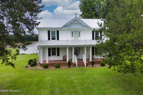 146 Gliden Rd, Hobbsville, NC, 27946-9509 | Card Image