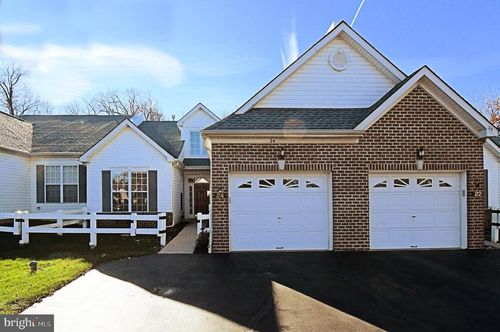 24 Newbury Way, LANSDALE, PA, 19446-4378 | Card Image