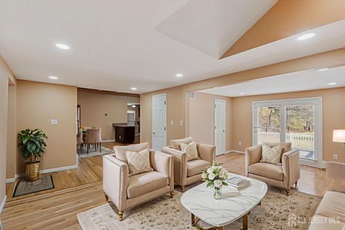 3850 Route 27, Princeton, NJ, 08540-9618 | Card Image