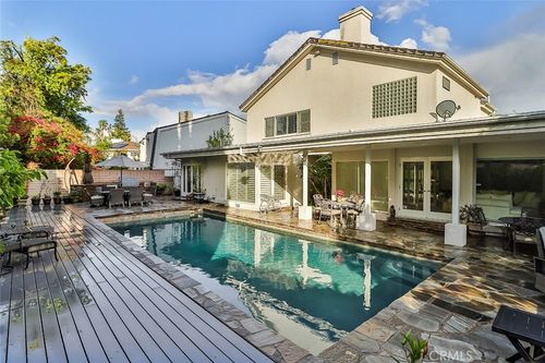 4575 De Celis Pl, Encino, CA, 91436-3245 | Card Image