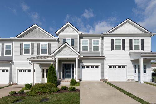7111 Gracious Dr, Franklin, TN, 37064-4280 | Card Image