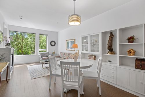 227-119 W 22nd St, North Vancouver, BC, V7M0B4 | Card Image