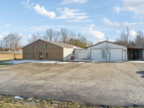 430 Carthage Rd, Red Boiling Springs, TN, 37150-3429 | Card Image