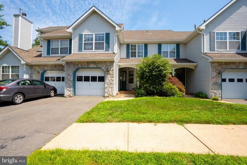91 Heather Ct, Monmouth Junction, NJ, 08852-2660 | Card Image