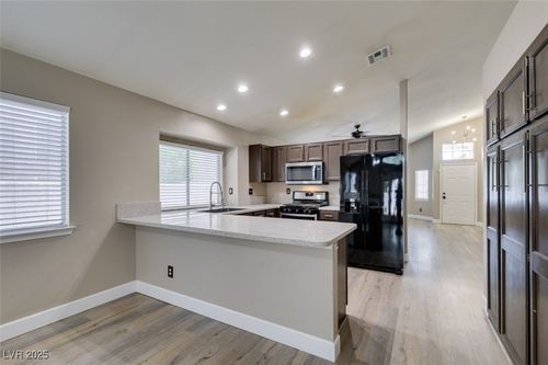 87 Ginger Lily Ter, Henderson, NV, 89074-1541 | Card Image