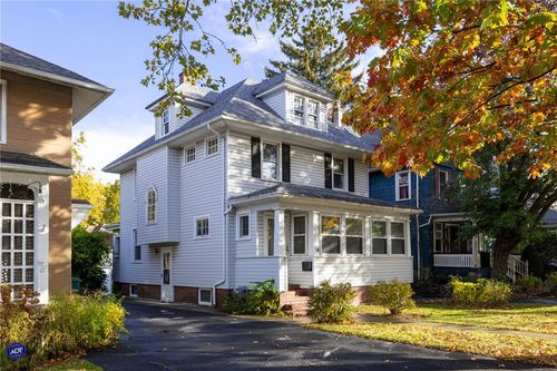 174 Alameda St, Rochester, NY, 14613-1443 | Card Image
