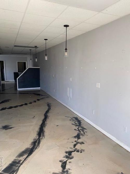 2412 State Route 52, Pine Bush, NY, 12566-7037 | Card Image