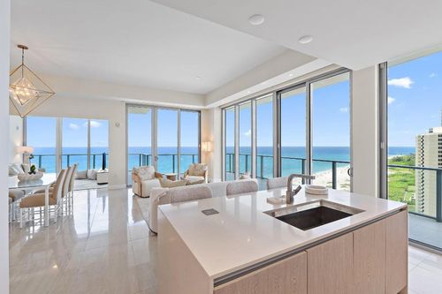 h1804-3100 N Ocean Dr, Riviera Beach, FL, 33404-3214 | Card Image