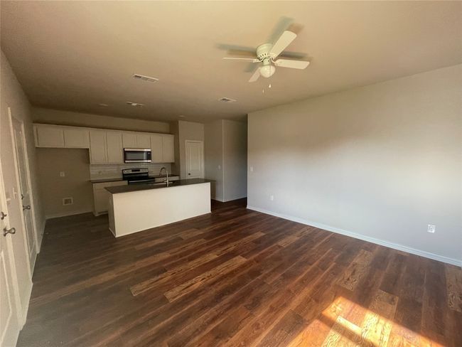2829 Peony Dr, Home with 3 bedrooms, 2 bathrooms and null parking in Sherman TX | Image 14
