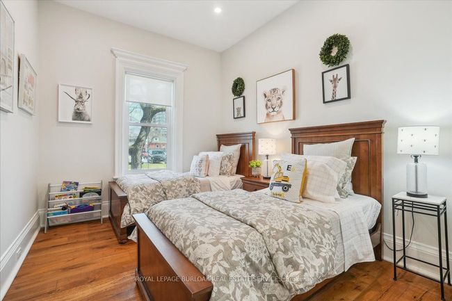 524 Locust St, Home with 0 bedrooms, 2 bathrooms and null parking in Burlington ON | Image 20
