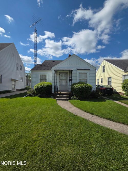 909 Southover Road, Toledo, OH, 43612 | Card Image