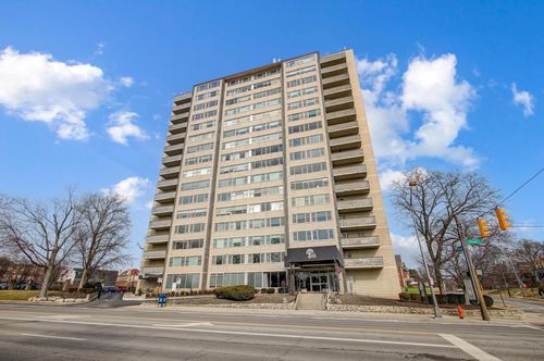 305-1620 E Broad Street, Columbus, OH, 43203 | Card Image