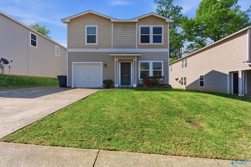 212 Whitestone Dr Ne, Huntsville, AL, 35810-1079 | Card Image