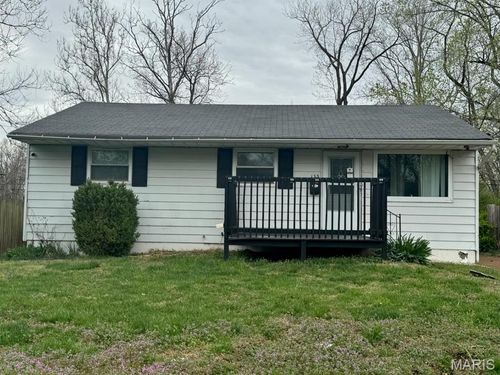135 Dundee Cir, Saint Louis, MO, 63137-4505 | Card Image