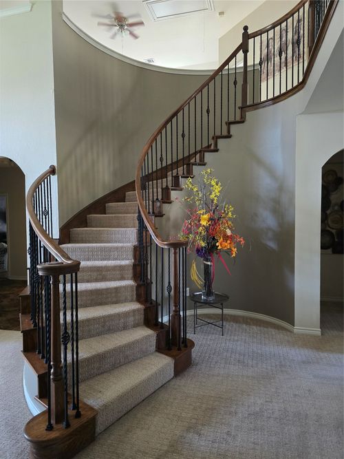 506 Magnolia Ln, Glenn Heights, TX, 75154-2114 | Card Image