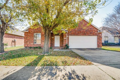 31 Vivian Lane, Garland, TX, 75043 | Card Image