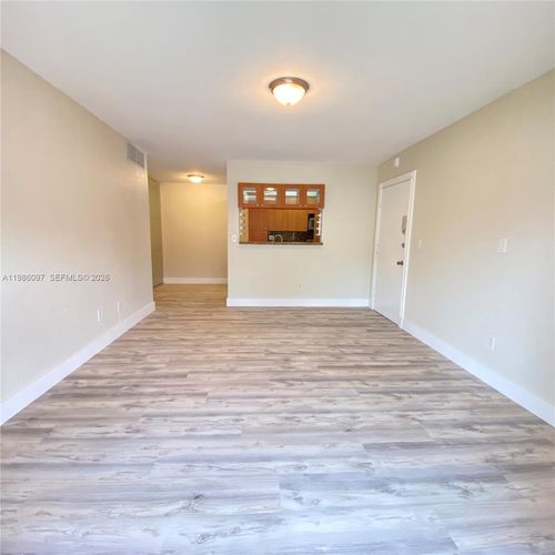 apt-b10-10794 N Kendall Dr, Miami, FL, 33176-1465 | Card Image