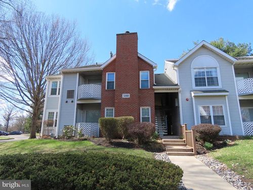 502 Diamond Dr, NEWTOWN, PA, 18940-2419 | Card Image