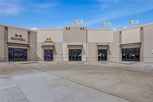 b102-5902 Yorktown Blvd, Corpus Christi, TX, 78414-5852 | Card Image