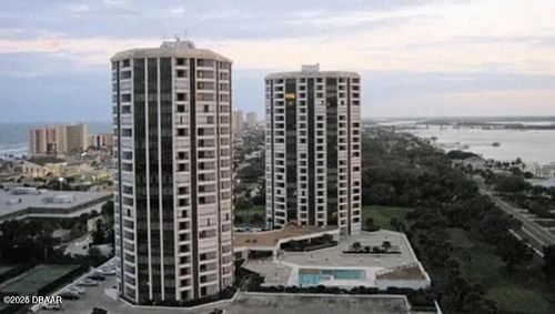 15b4-1 Oceans West Blvd, Daytona Beach, FL, 32118-5946 | Card Image