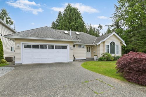 11450 207a St, Maple Ridge, BC, V2X0C7 | Card Image