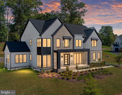 3557 Orchid Pond Way, OAKTON, VA, 22124-2053 | Card Image