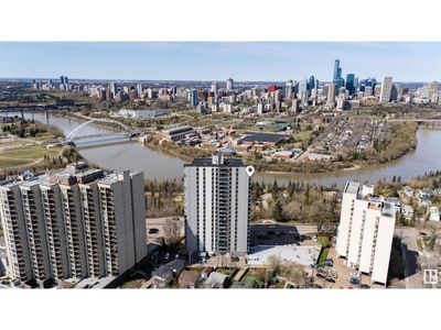 2106 - 10135 Saskatchewan Dr Nw, Condo with 2 bedrooms, 2 bathrooms and null parking in Edmonton AB | Image 1