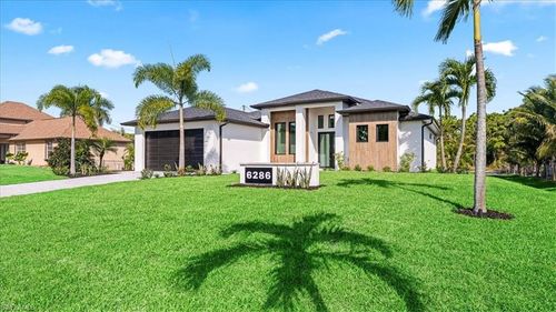 6286 Fuller Dr, BOKEELIA, FL, 33922 | Card Image