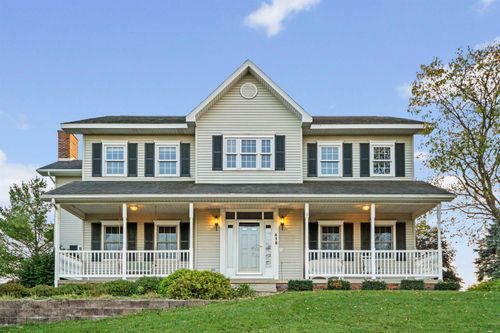 418 Primrose Dr, Hudson, IA, 50643-2232 | Card Image