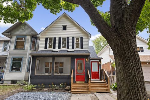 unit-1-304 Lincoln Rd, Windsor, ON, N8Y2G4 | Card Image
