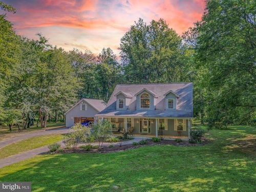 14555 Lee Hwy, AMISSVILLE, VA, 20106-4107 | Card Image