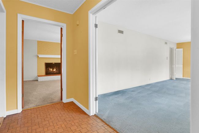 1500 W Heron St, House other with 3 bedrooms, 2 bathrooms and null parking in Denison TX | Image 4