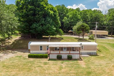 963 Livingston Boat Dock Rd, House other with 2 bedrooms, 2 bathrooms and 1 parking in Allons TN | Image 1