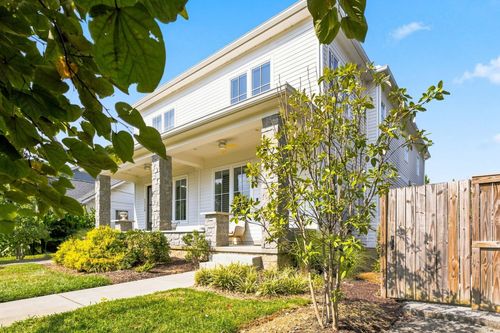 1812 5th Ave N, Nashville, TN, 37208-1624 | Card Image