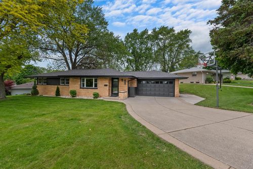 5329 Morningside Drive, Greendale, WI, 53129 | Card Image