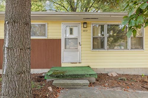 3801 Schlee St, Lansing, MI, 48910-4434 | Card Image