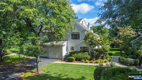 138 Day Court, Mahwah, NJ, 07430 | Card Image