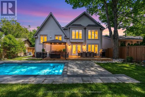 428 Brookmill Rd, Oakville, ON, L6J5K5 | Card Image
