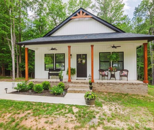 231 Wagon Rd, Mount Gilead, NC, 27306 | Card Image