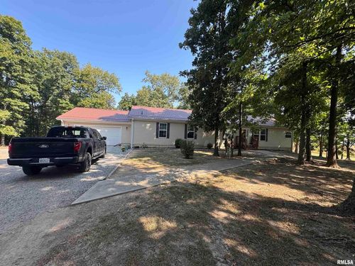 1543 Oak Mound Ln, Xenia, IL, 62899-2332 | Card Image