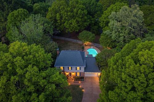 1217 Saddle Ridge Dr, Germantown, TN, 38138-1532 | Card Image