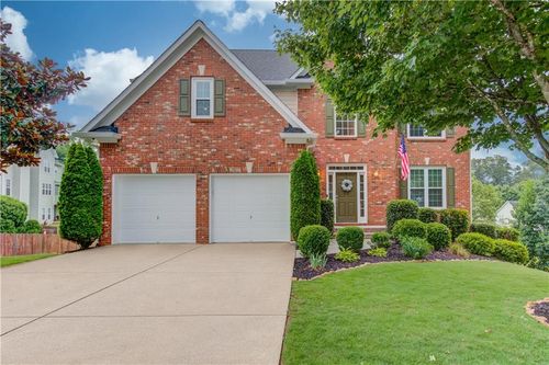 2651 Chandler Grove Ct, Buford, GA, 30519-7082 | Card Image