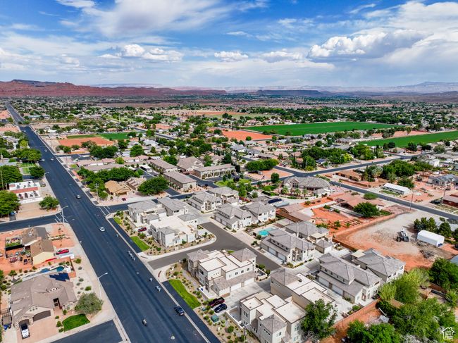 Aerial perspective southeast view | Image 32