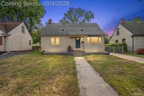 28494 Everett St, Southfield, MI, 48076-3024 | Card Image