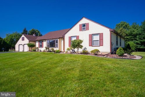5 Glengarry Way, WEST WINDSOR, NJ, 08550-3033 | Card Image