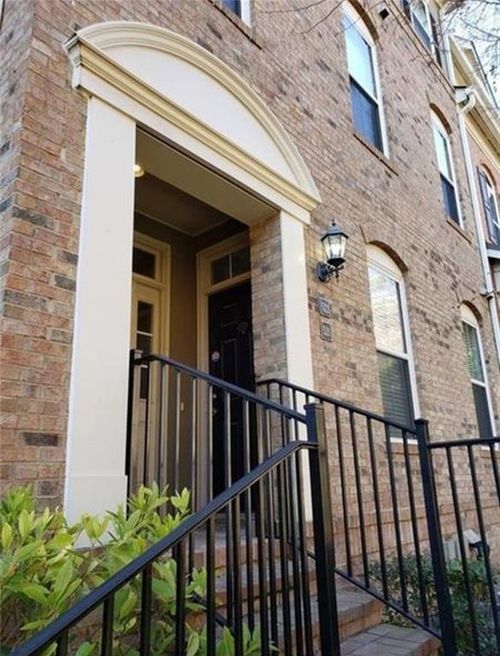 521 Perimeter Walk, Dunwoody, GA, 30338-7502 | Card Image