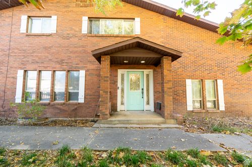 1012 3550, Pleasant View, UT, 84414-1301 | Card Image